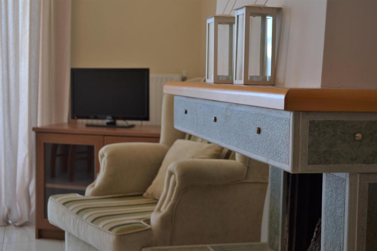 Politia Villas Карист Екстер'єр фото