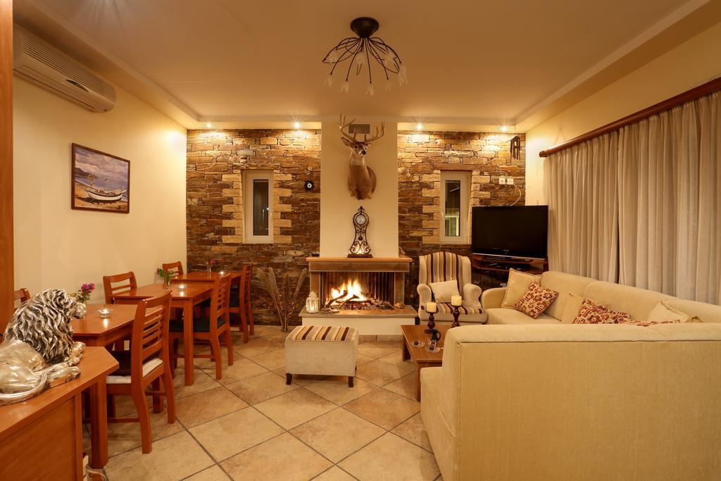 Politia Villas Карист Екстер'єр фото